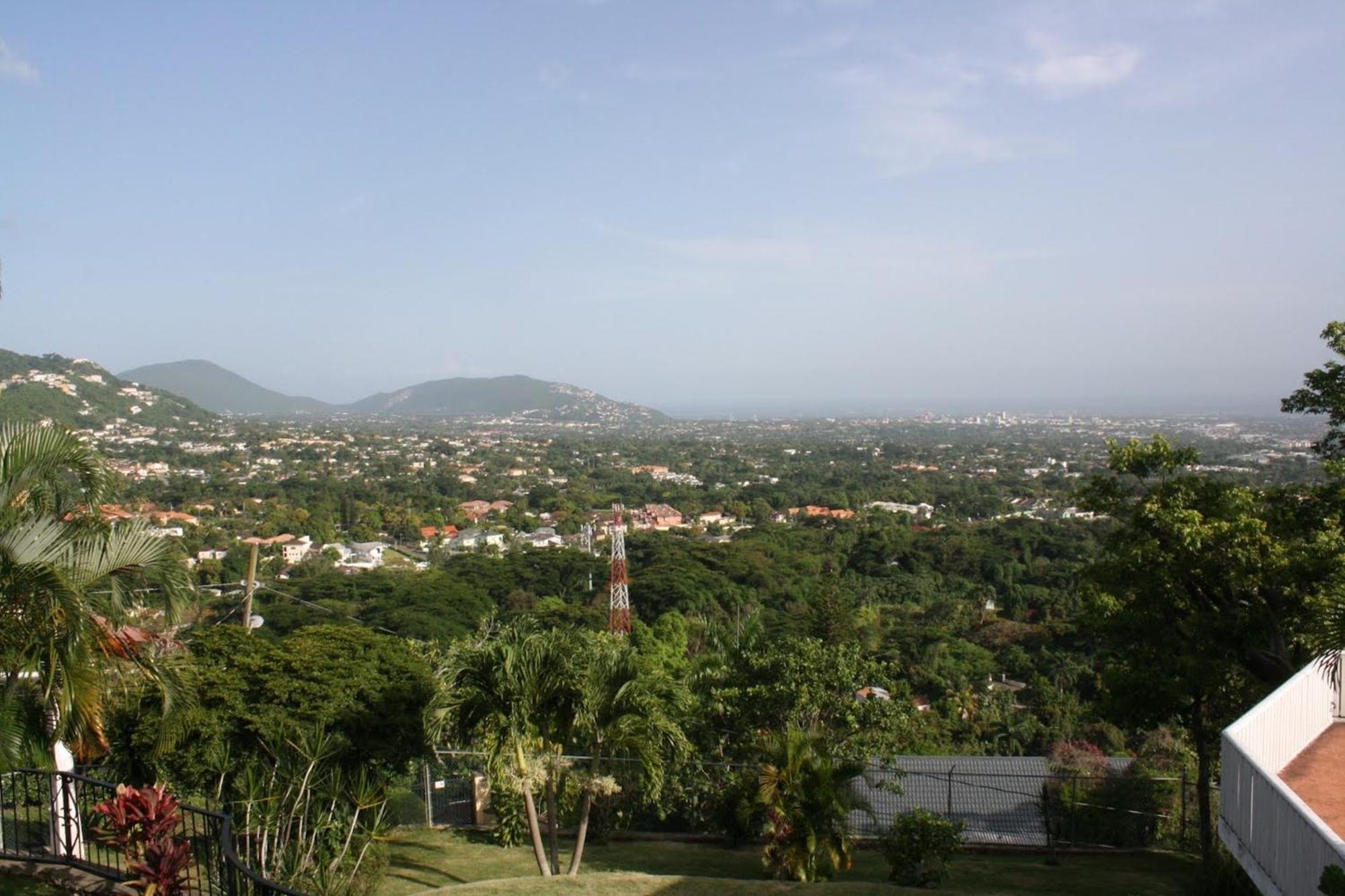 Hill Top Kingston Jamaica Exteriör bild